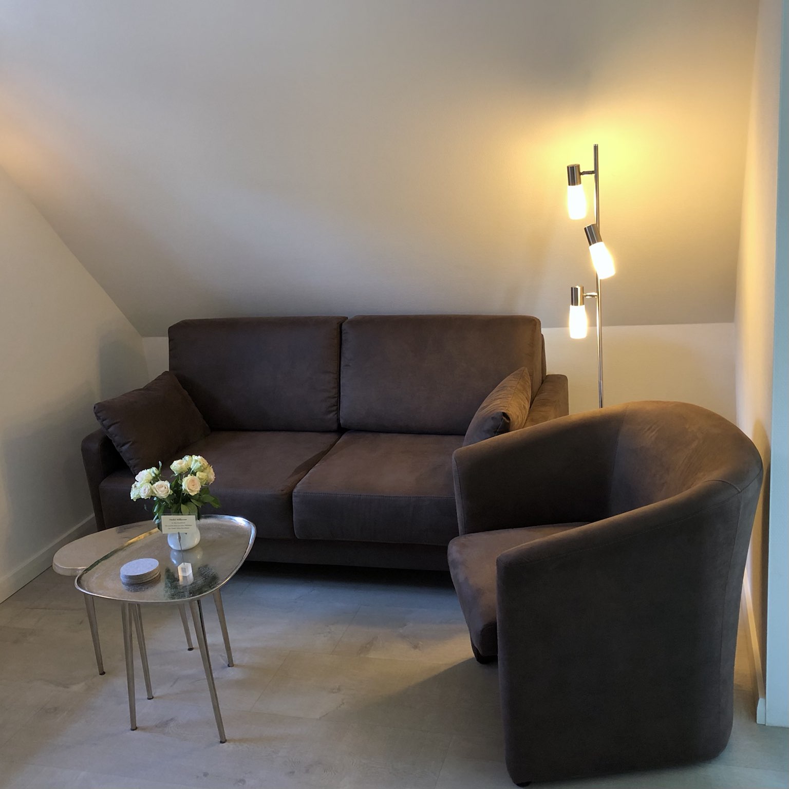 ./pictures/content/Appartements/App4/App4_Wohnecke.jpg