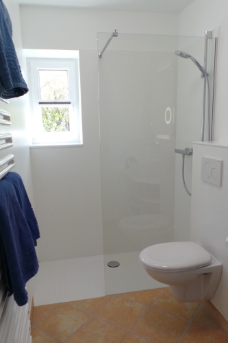 ./pictures/content/Appartements/App1/App1_Bad1.jpg