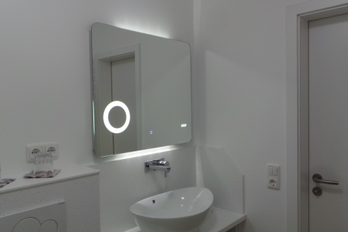 ./pictures/content/Appartements/App1/App1_Bad4.jpg