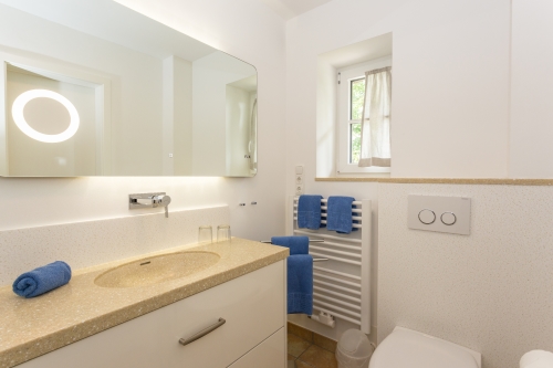 ./pictures/content/Appartements/App3/App3_Bad4.jpg